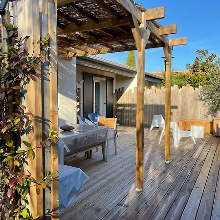 Maison 4 Personnes Terrasse 60 M2 Parking A Pied